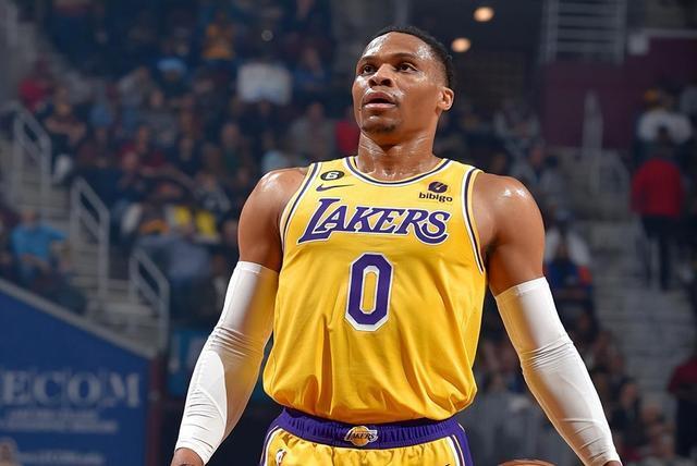 包含球员突破/退步排行榜的词条 包含球员突破/退步排行榜的词条