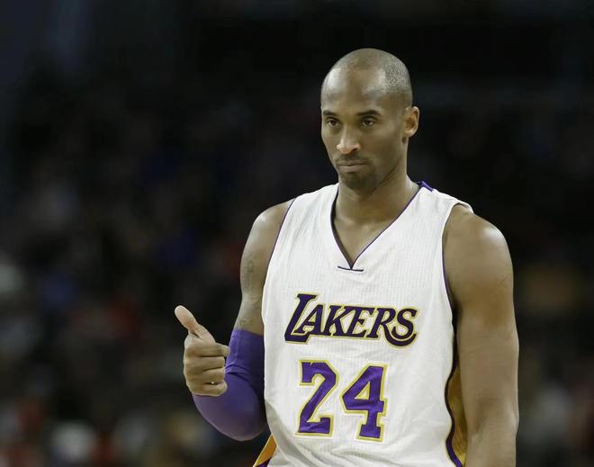 科比81分17周年,布克致敬单场60+的简单介绍 科比81分17周年,布克致敬单场60+的简单介绍