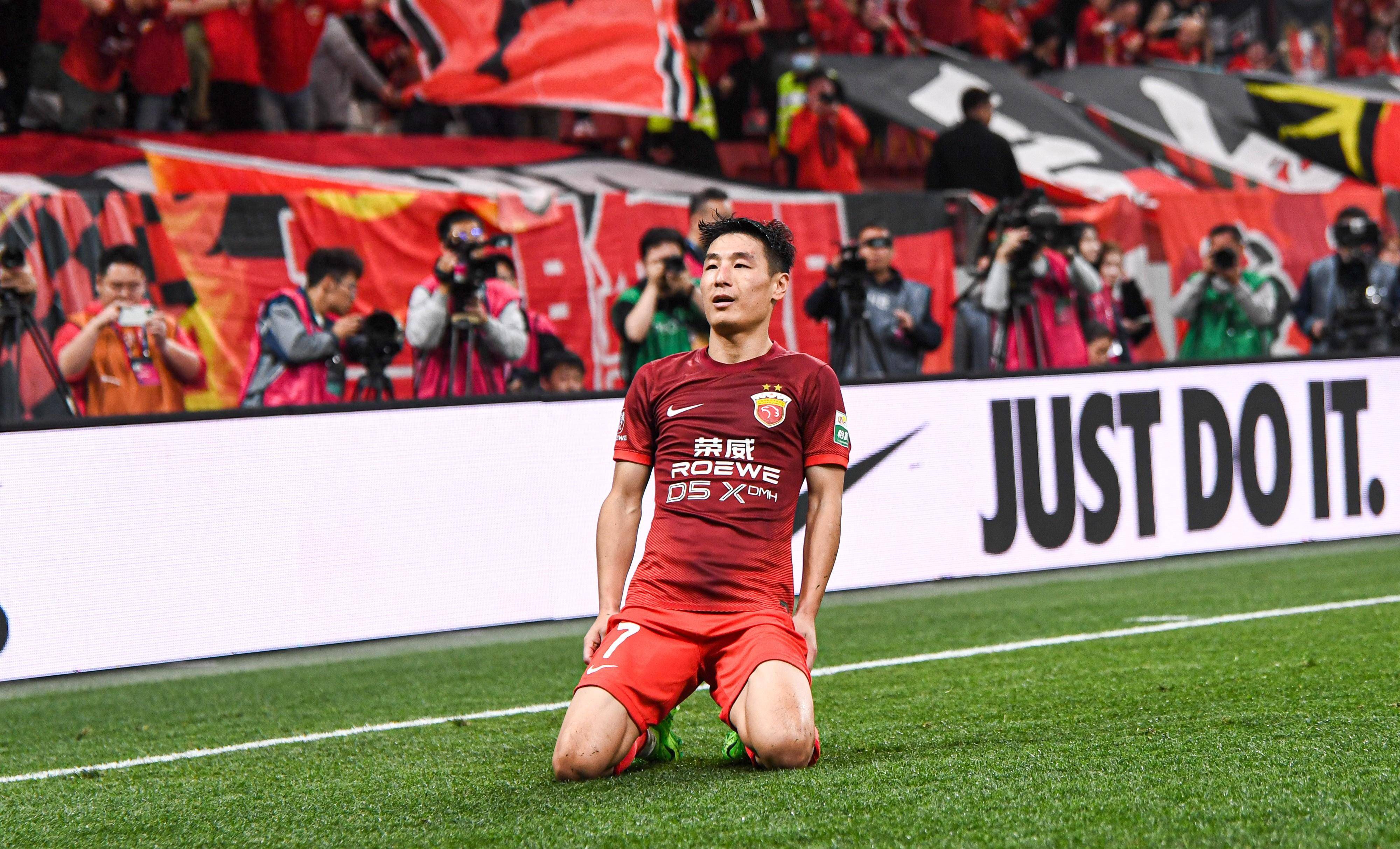 球员趣味采访合集：原来你是这样的武磊 