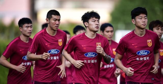 开云体育在线-包含国脚转会点评：哪个交易最关键？的词条