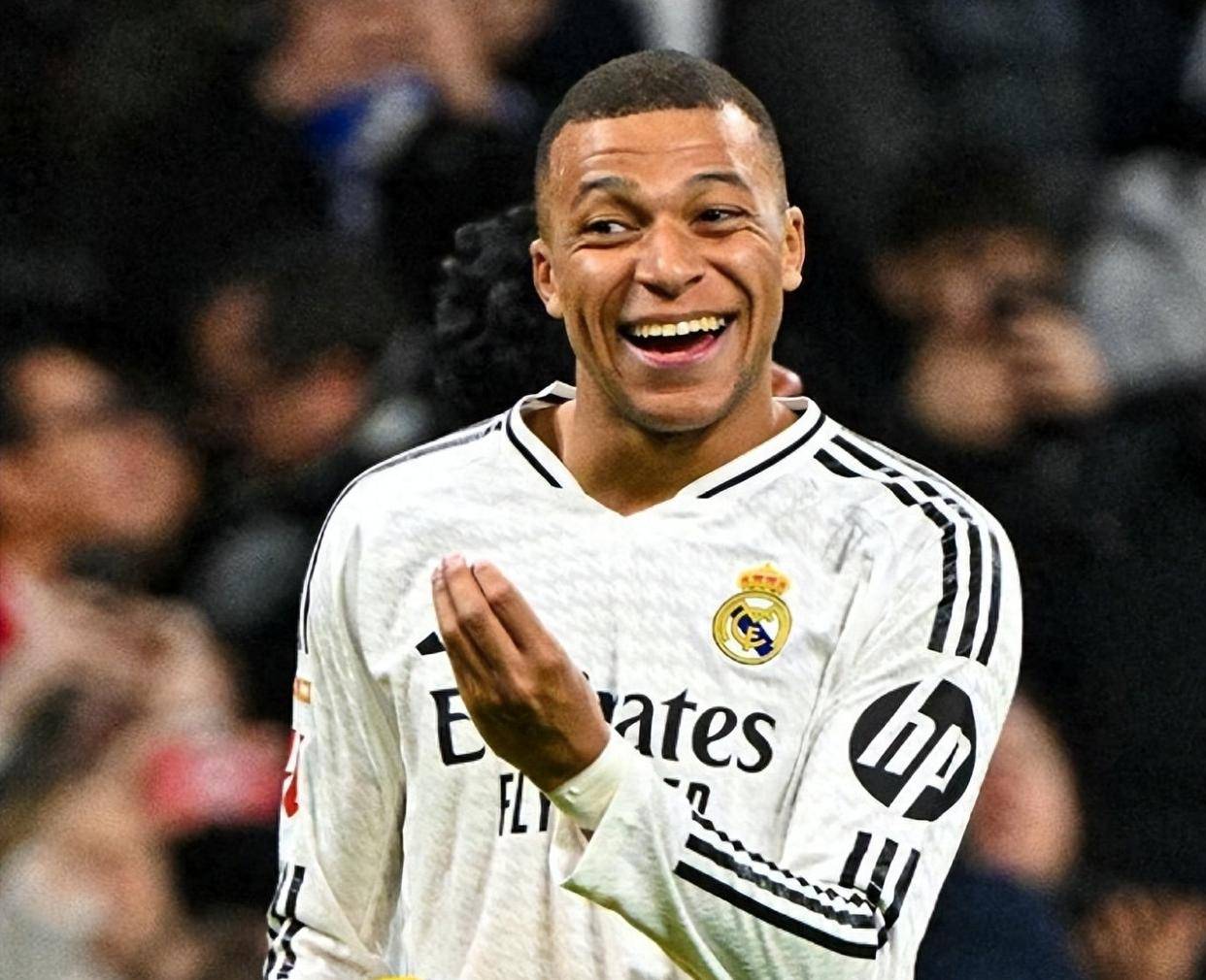 法甲金靴榜竞争激烈，姆巴佩领跑 