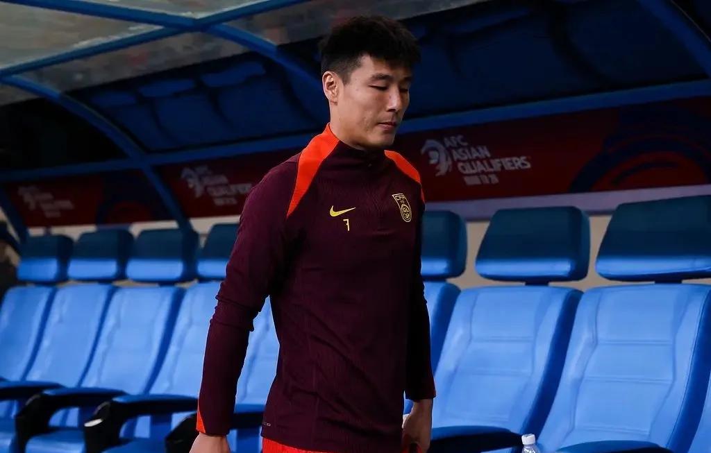 包含武磊状态回暖，国产前锋之光再现的词条