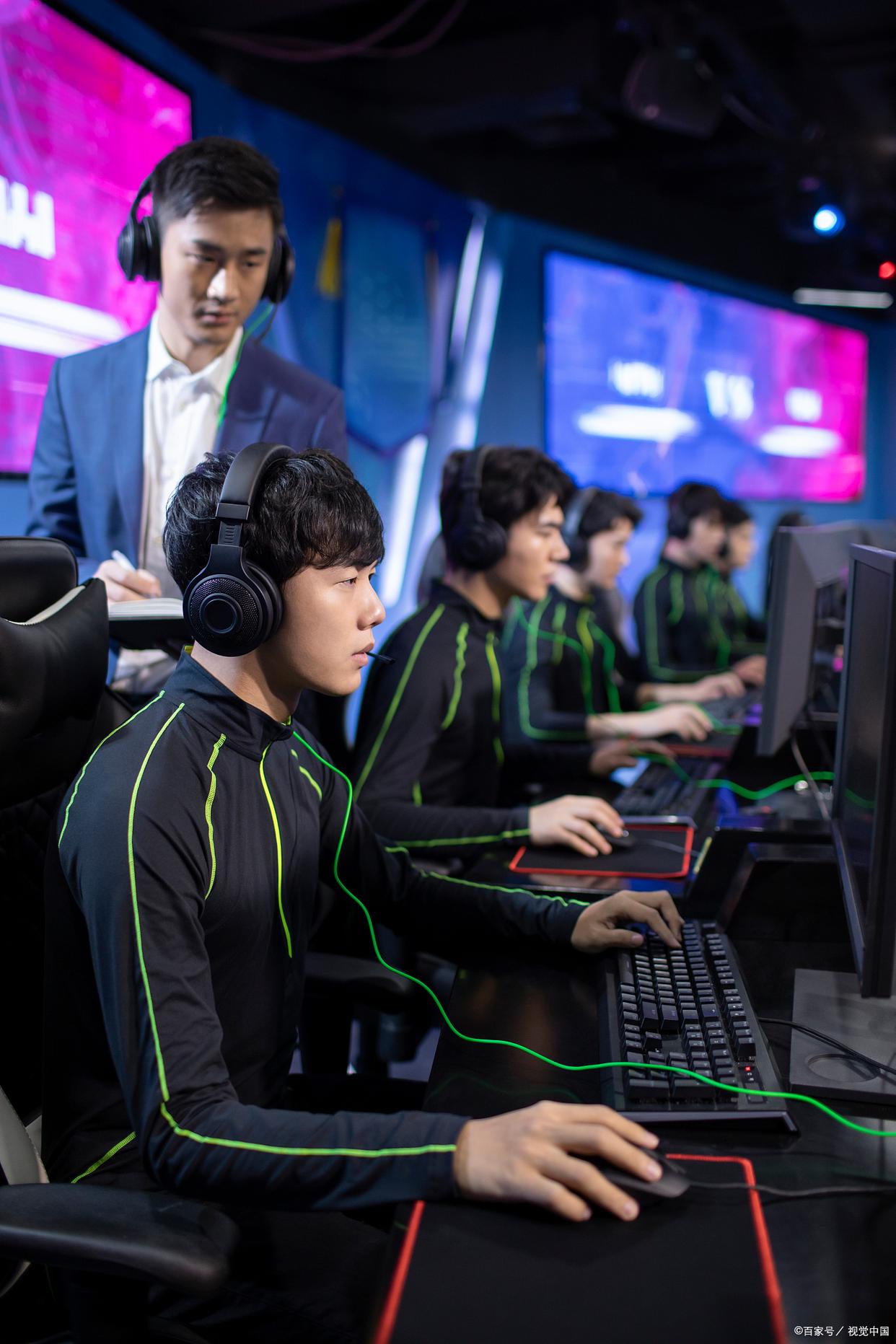 开云体育网址-包含电竞选手脑电波训练，反应速度提升20%的词条