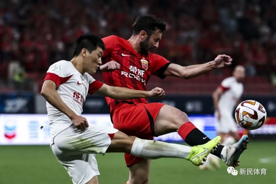 开云体育网址-包含谁是中超“替补奇兵”？数据揭秘的词条