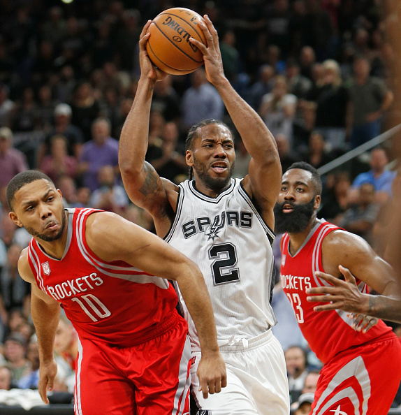 包含拜仁双边路爆点成胜负手的词条